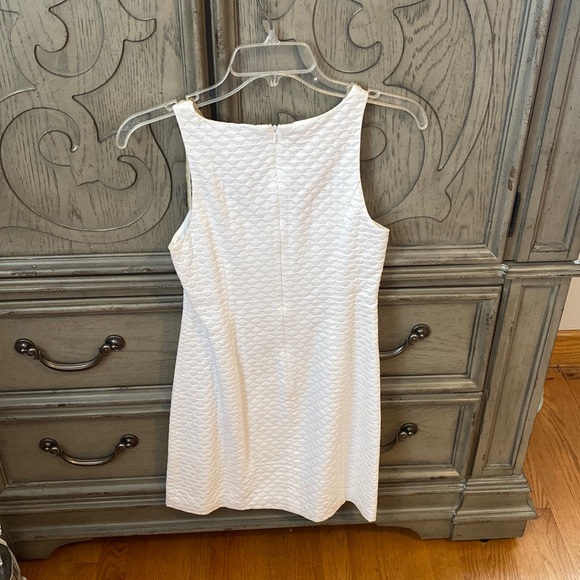 Lilly Pulitzer Tana Shift size 0 - Picture 4 of 4
